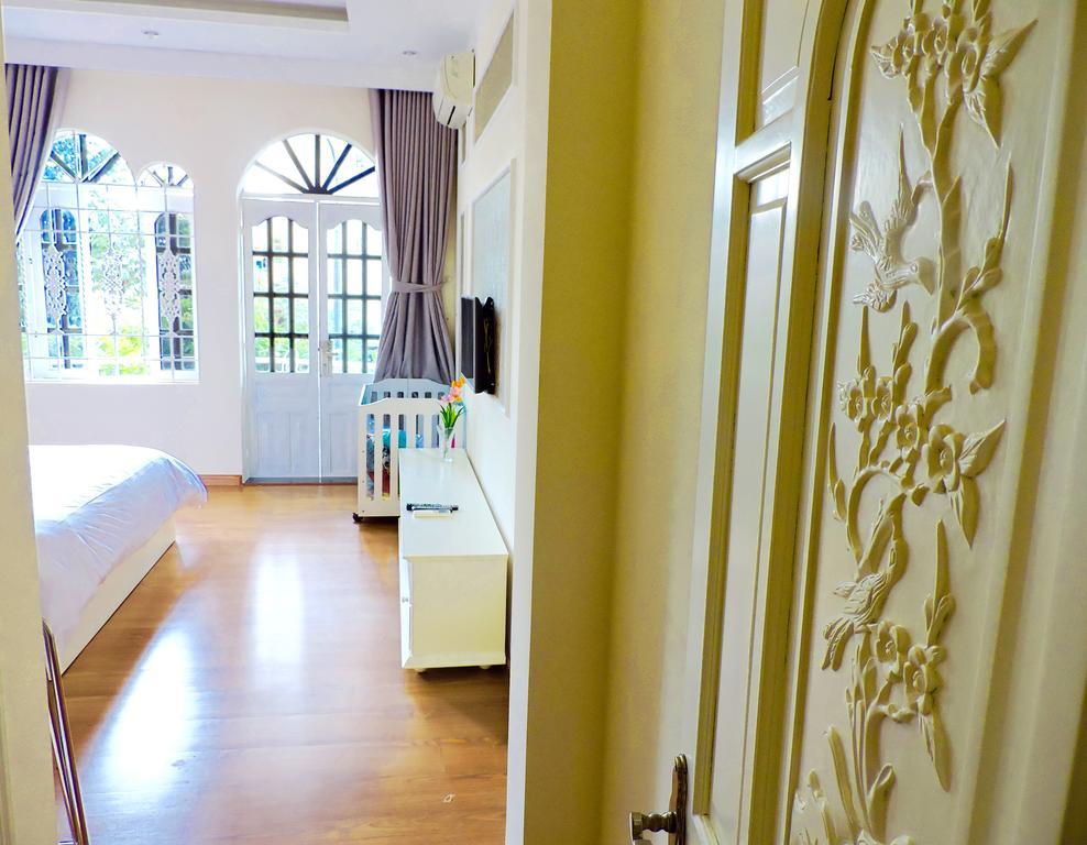 Chez Lotus Hotel Ho Chi Minh City Exterior photo