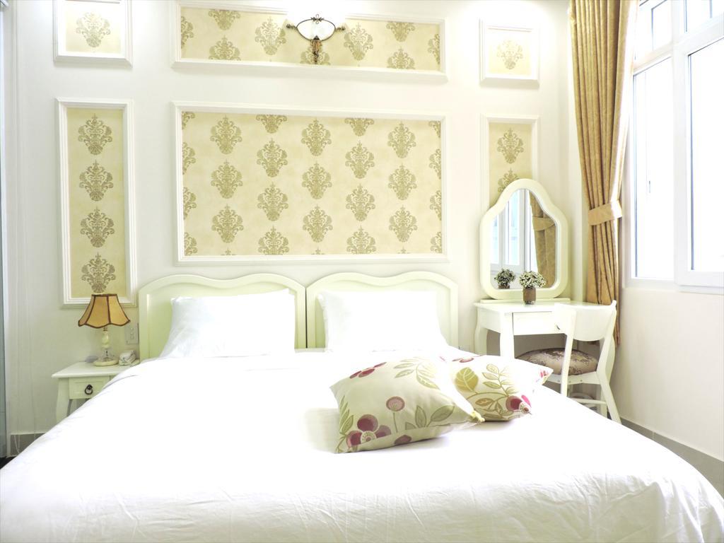 Chez Lotus Hotel Ho Chi Minh City Exterior photo